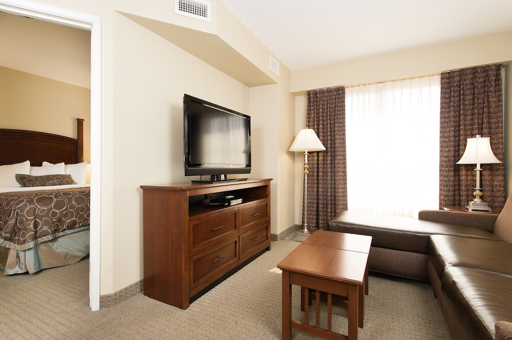 Studio Suite, 1 King Bed, Accessible Bathtub, Kitchen (Hearing Accessible, Bathtub) - Photo 3
