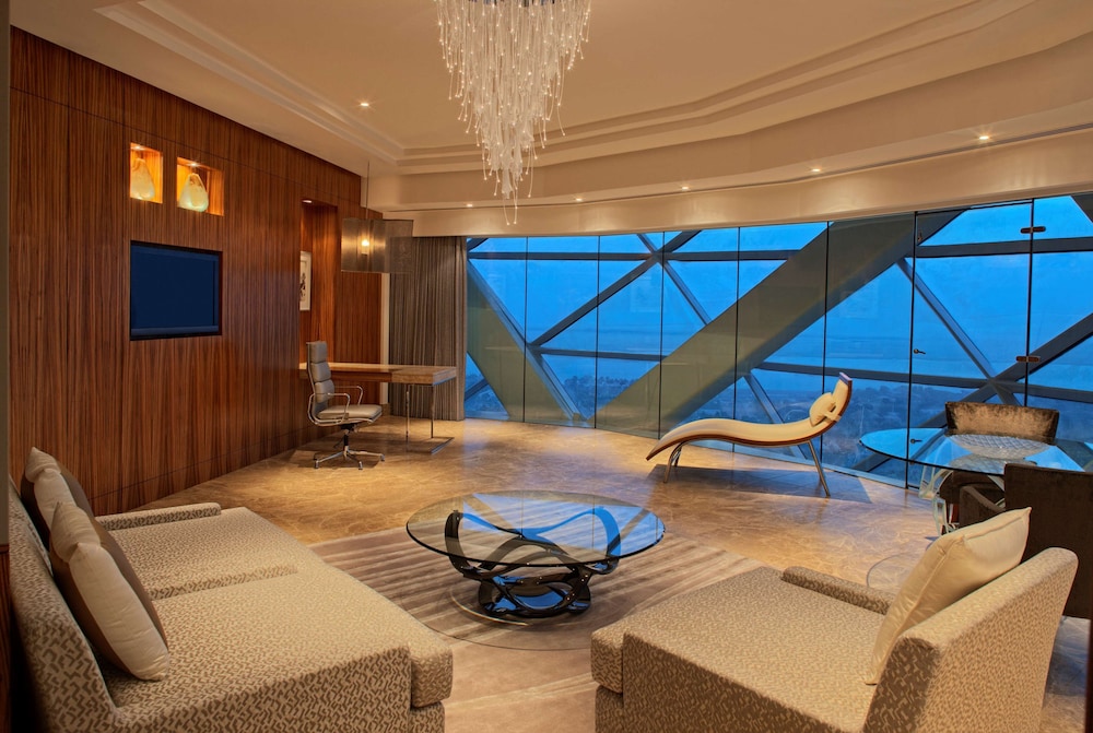 Executive Suite photo 3