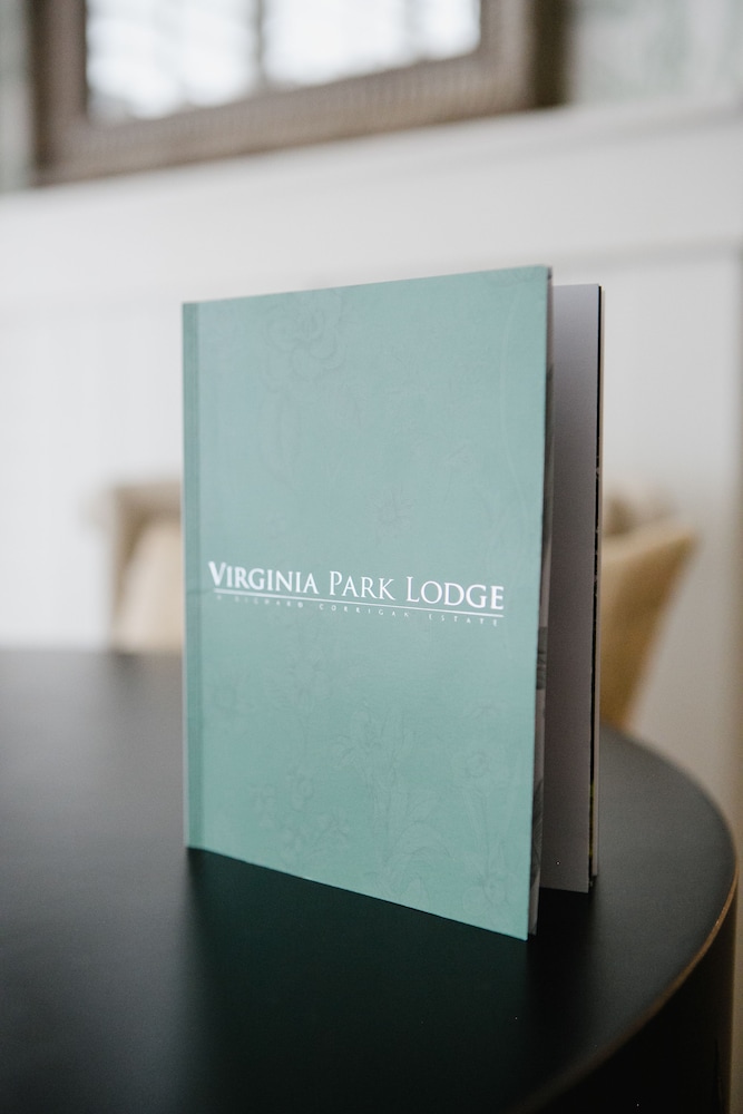 Lake View Lodge Suite photo 3