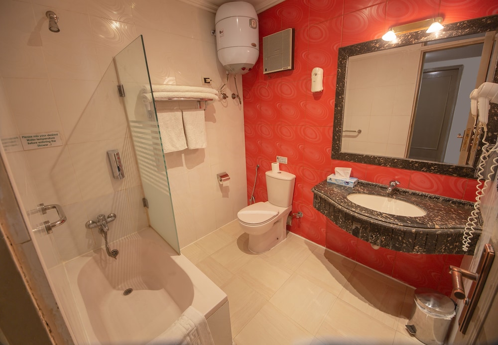 Standard Double Or Twin Room - Photo 38