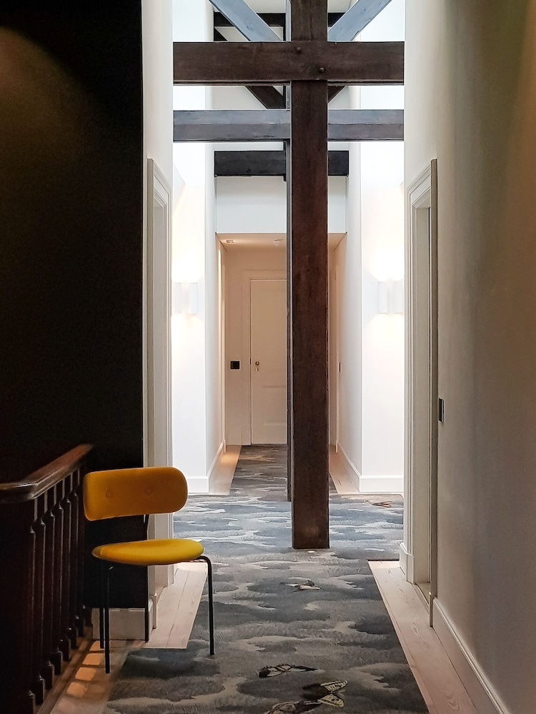 Small Loft photo 2