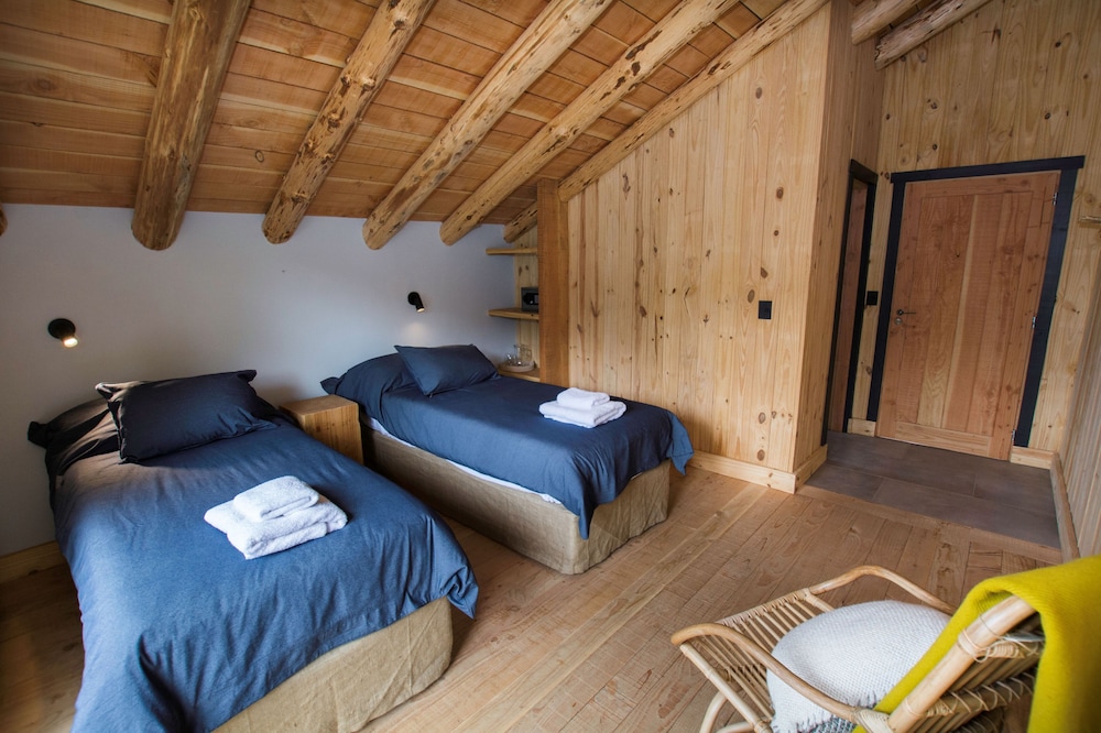 Standard Room, Balcony, Lake View photo 2
