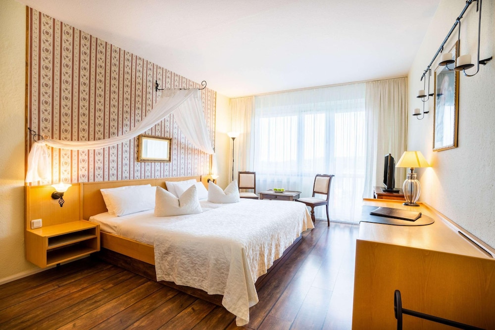 Junior Suite (Single Use) photo 1