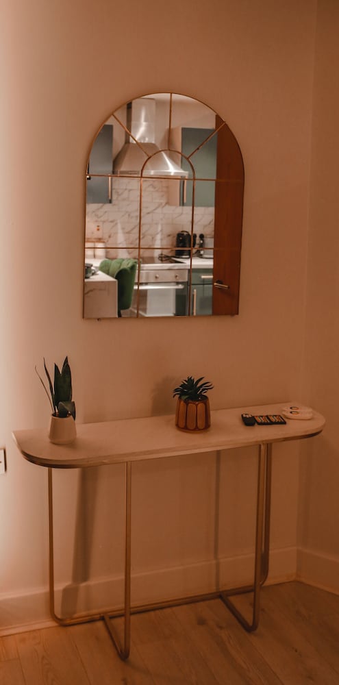 Apartment, Hot Tub - Photo 20