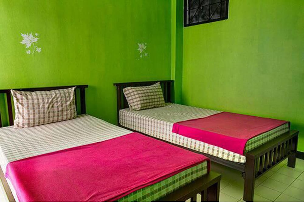 Standard Twin Room photo 3