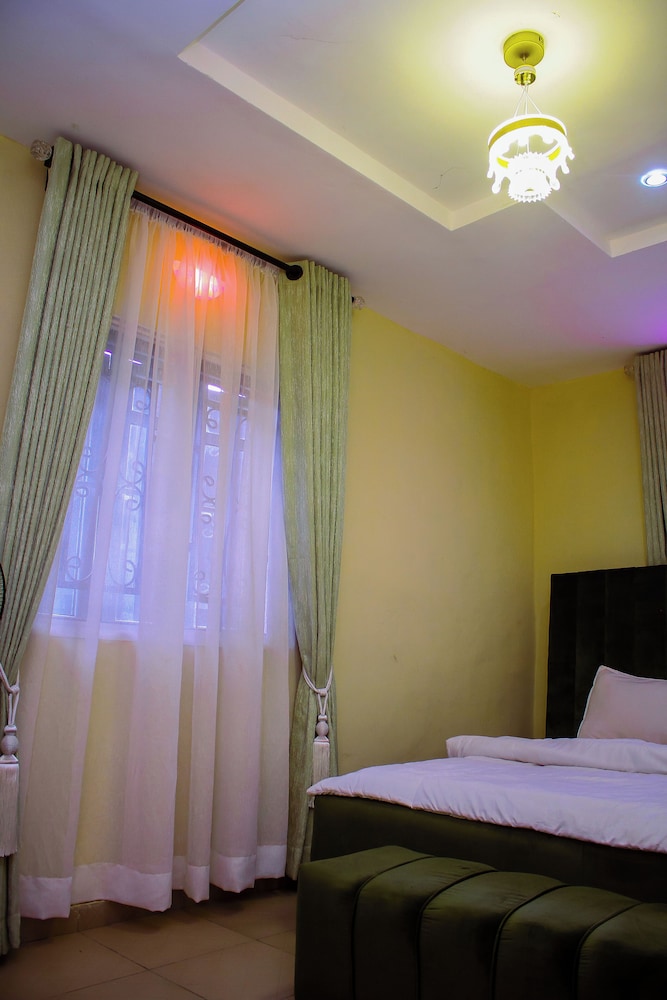 Comfort Apartment photo 1