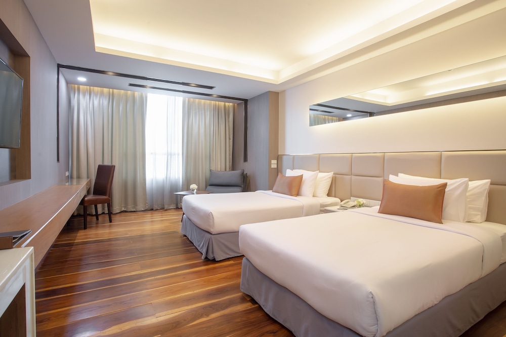 Executive Deluxe Room - Photo 11