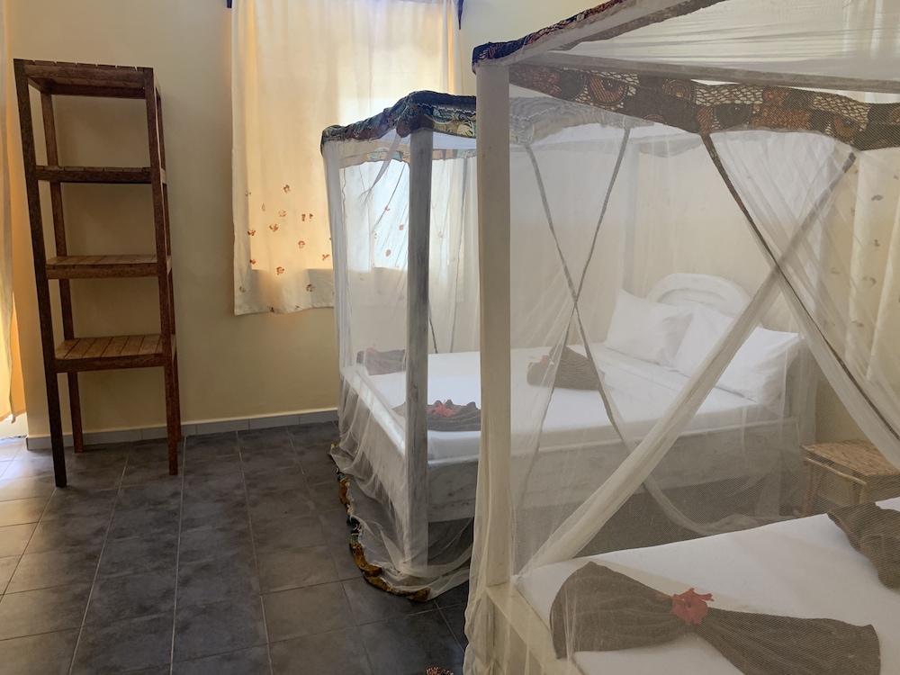 Standard Room photo 3