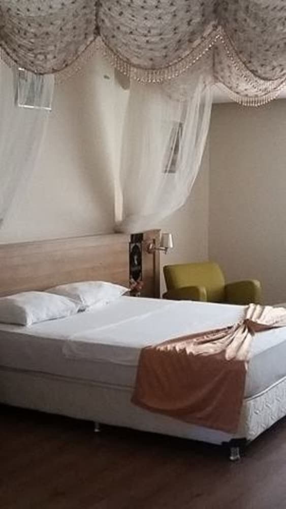 Standard Double Room, 1 Twin Bed photo 3