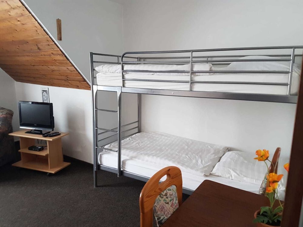 Family Triple Room photo 3