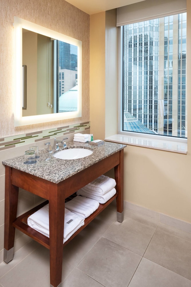 Westin, Grand Suite, 1 Bedroom, City View - Photo 7