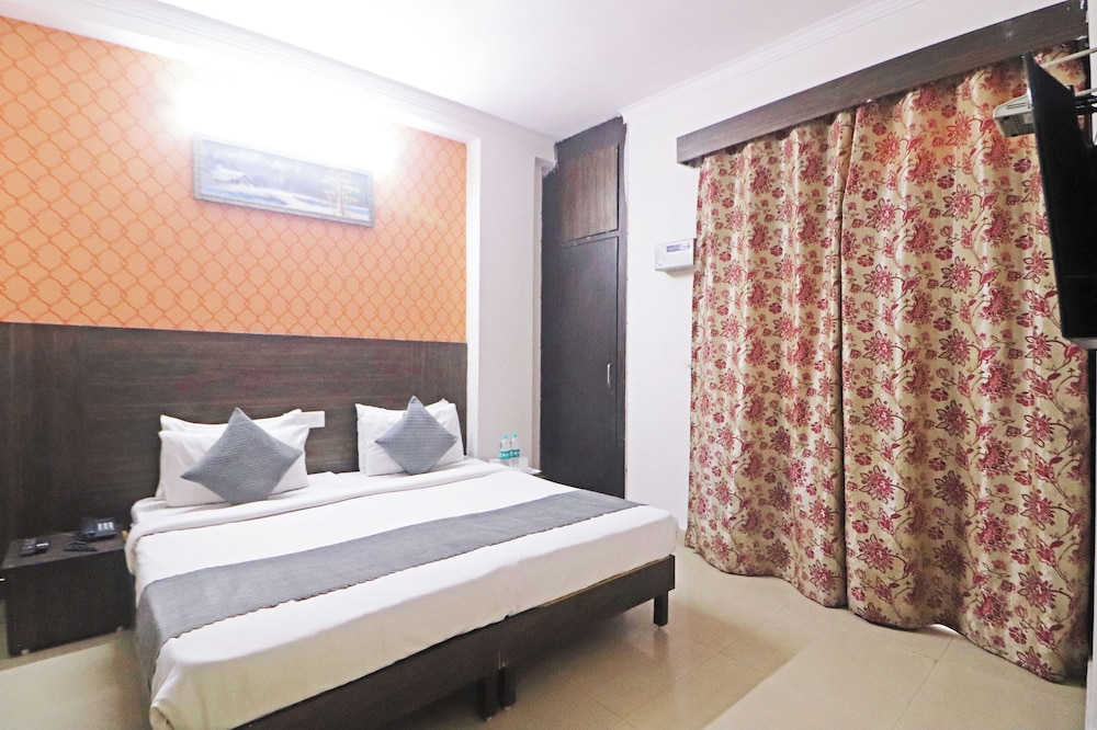 Standard Room - Photo 1
