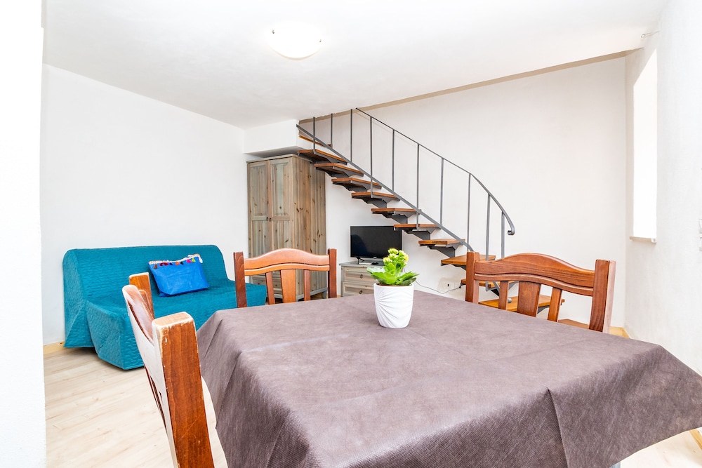 Classic Apartment - Photo 1