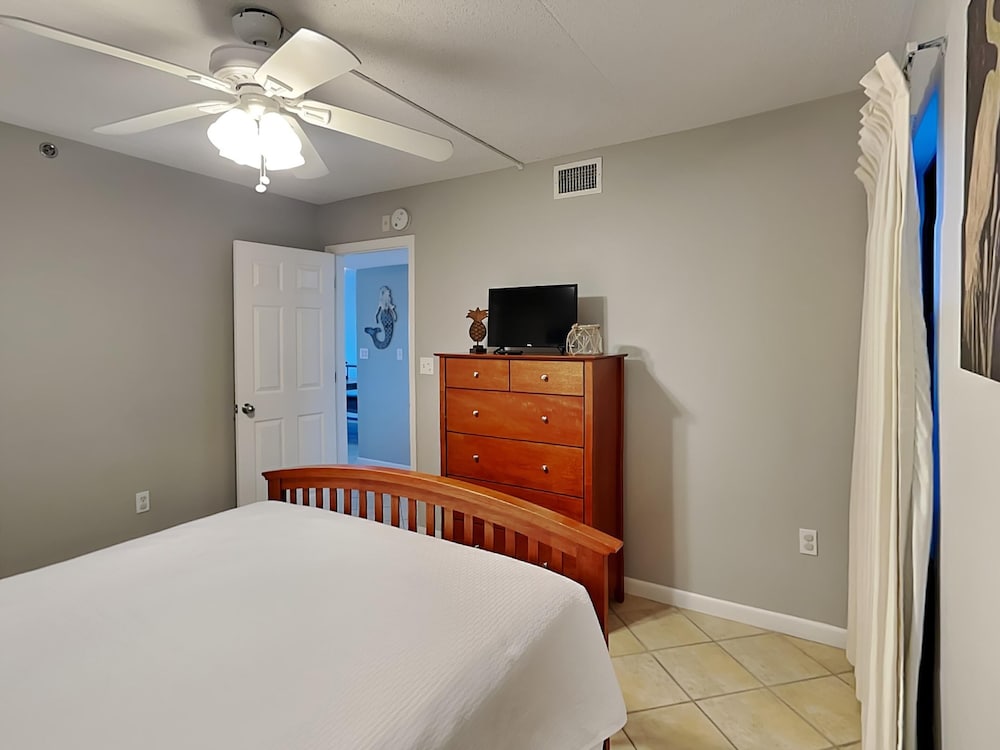 Condo, Multiple Beds, Patio, Ocean View (#104 - No Pets) photo 2