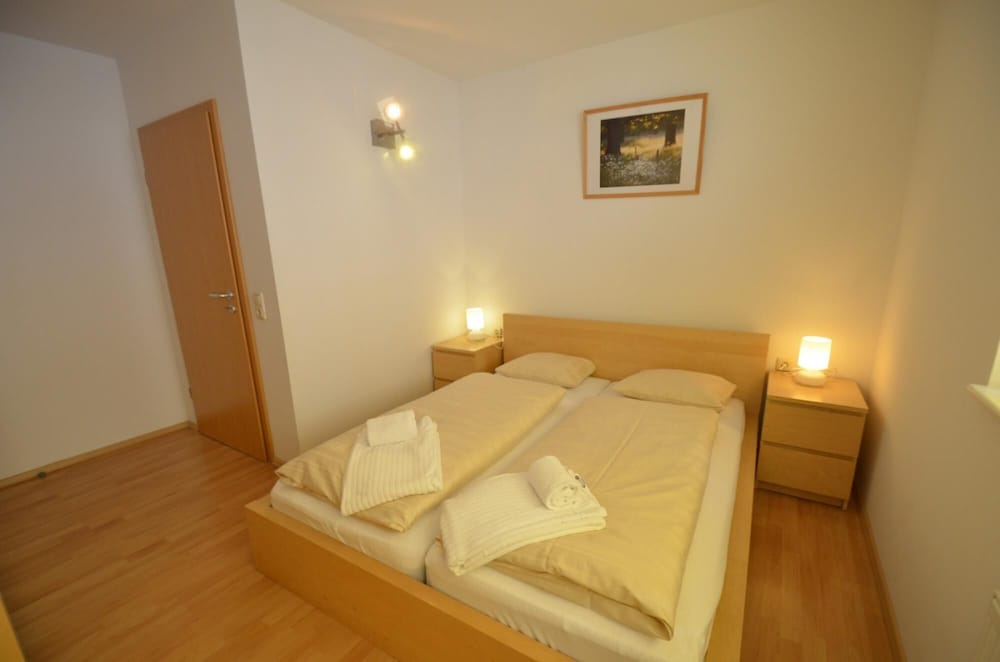 Apartment photo 3