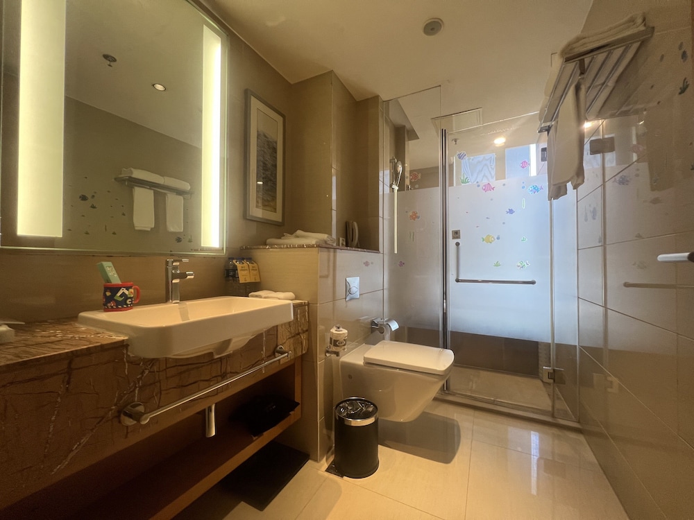 Suite, 1 King Bed (Kids Theme)