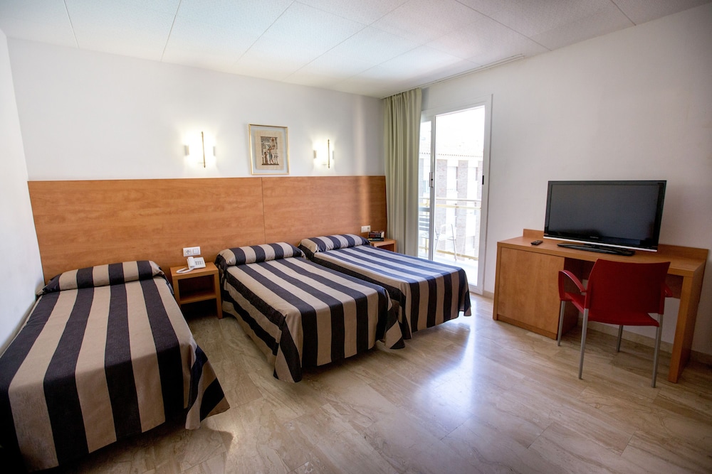 Habitación Triple Adultos