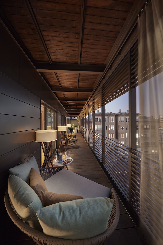 Suite, Terrace