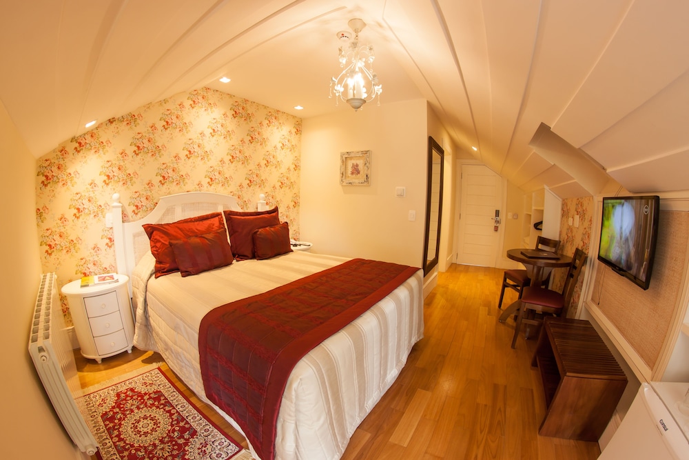 Double Room, Jetted Tub