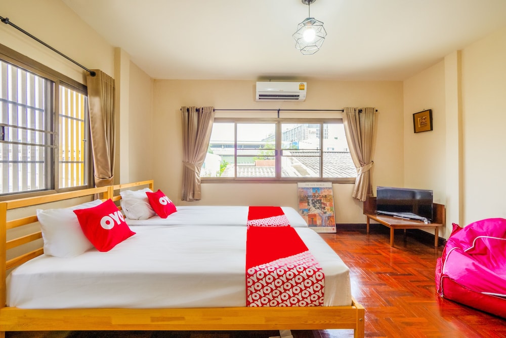 Deluxe Twin Room photo 2