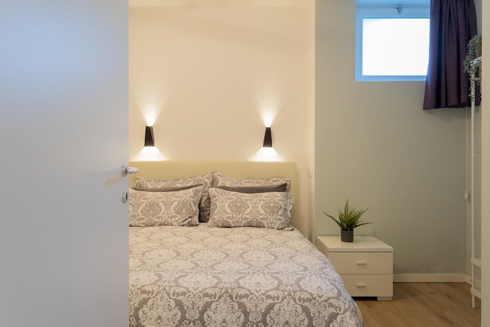 Apartment photo 1