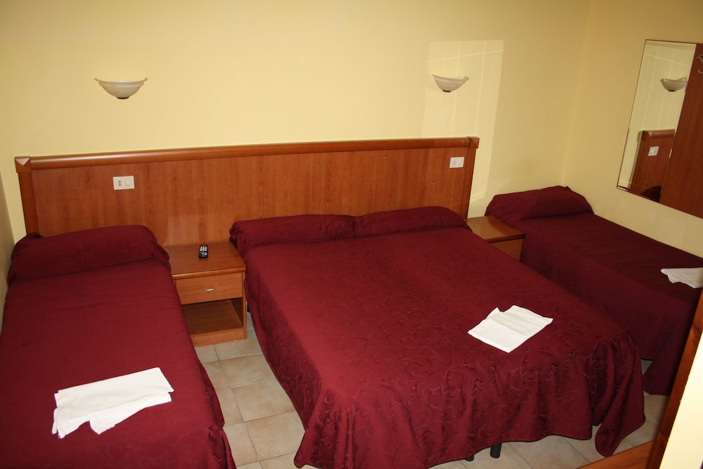 Triple Room photo 1