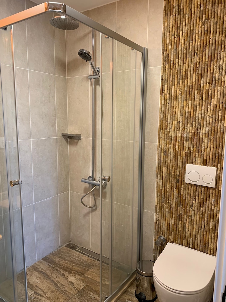 Deluxe Double Room, Patio photo 3