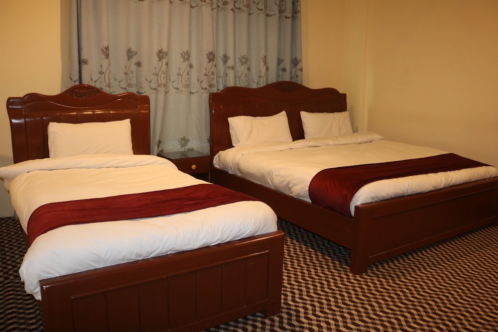 Deluxe Triple Room photo 1