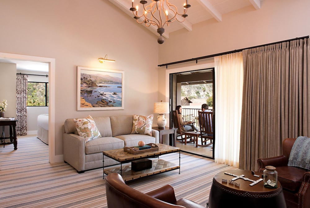 Luxury Suite, 1 King Bed with Sofa bed (Creekside) - Photo 1