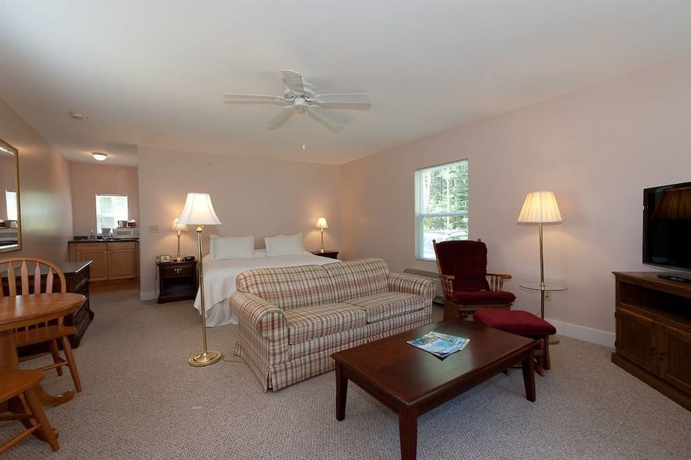 Ocean View Cottage, 1 King, Fireplace, Sofa Bed photo 3