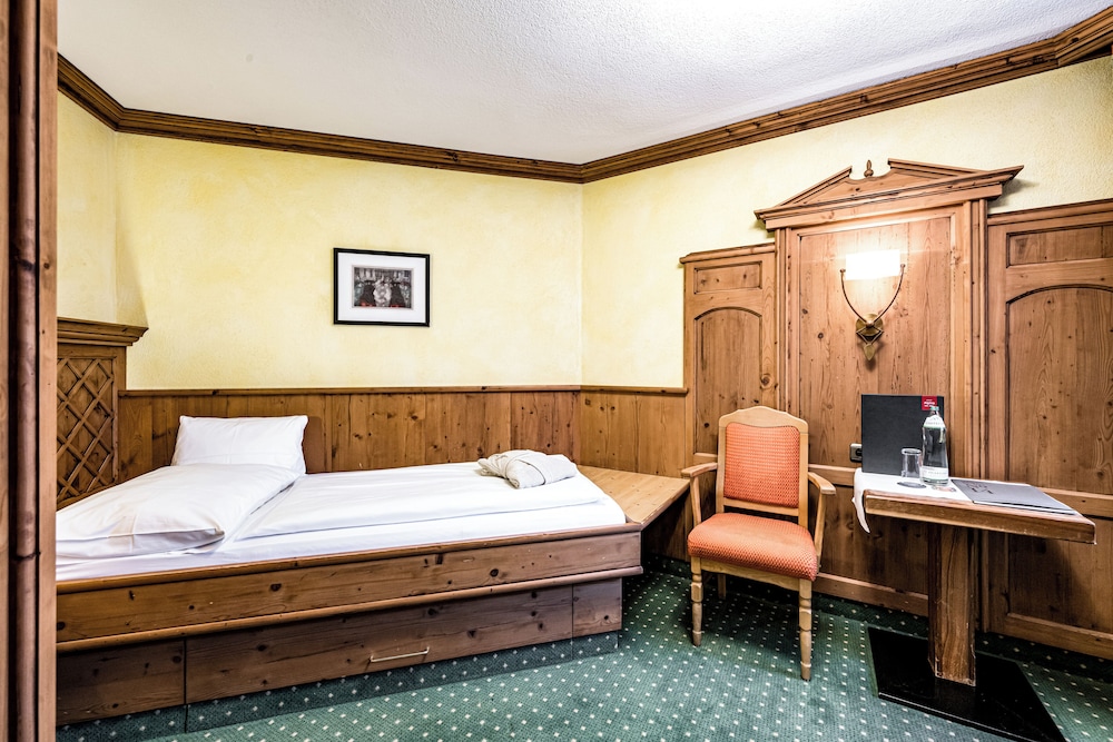 Single Room photo 3