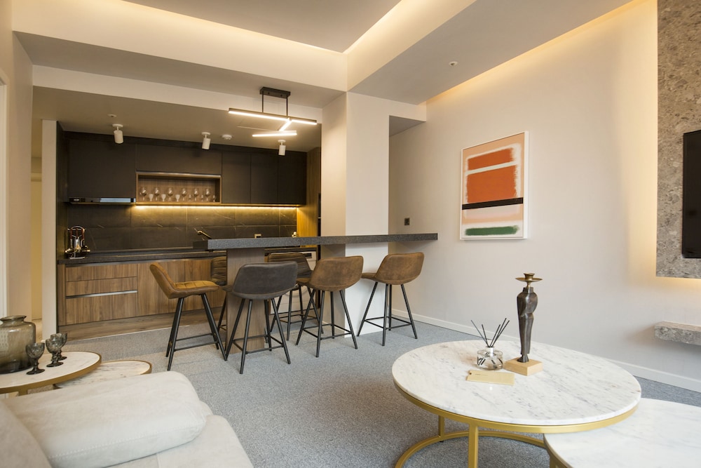 Main Building Suite (Randomly Selected) - Photo 7