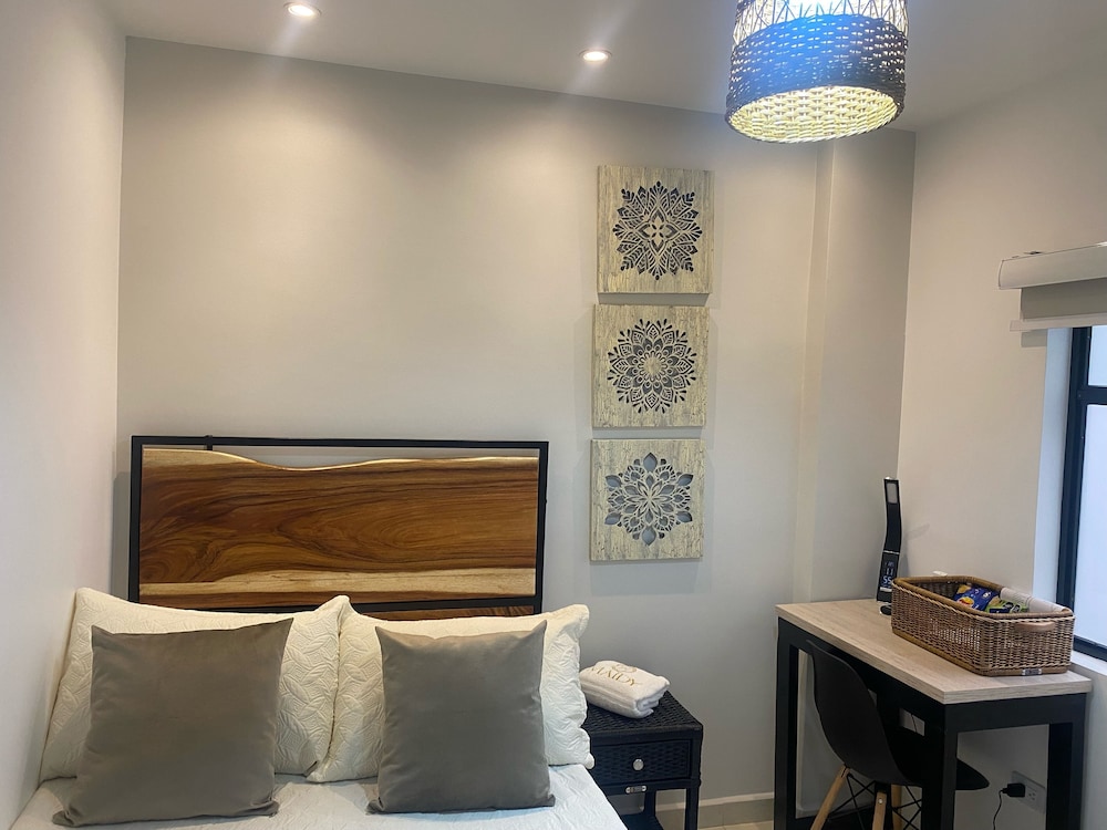 Traditional Single Room
