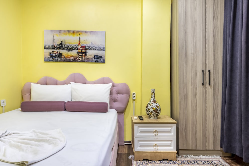 Economy Room photo 1