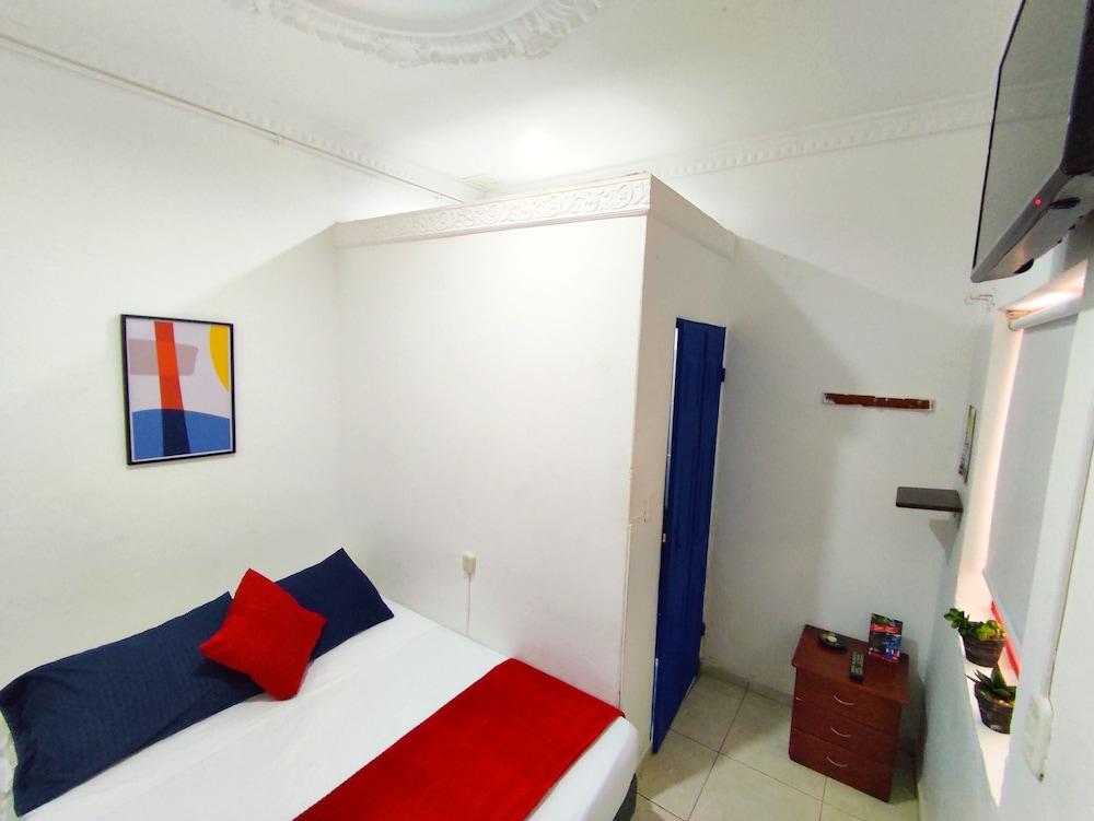 Classic Double Room Single Use photo 1