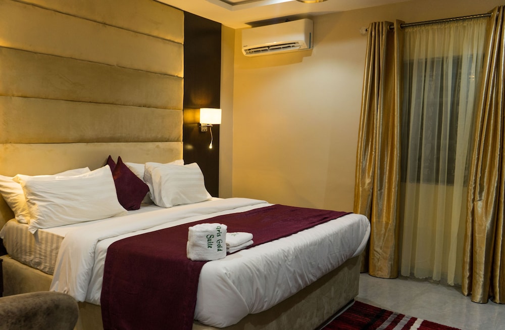 Deluxe Room - Photo 4