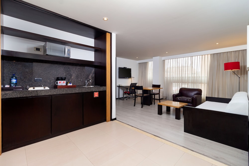 Executive Twin Room - Photo 4