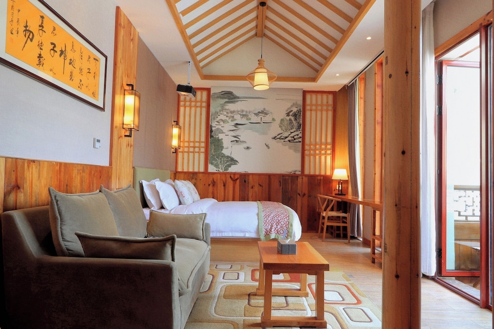 Luxury Double Room, City View photo 1
