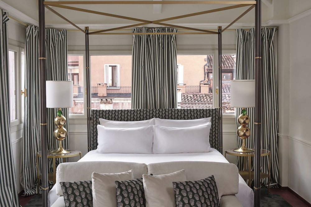 Studio Suite (Rooftop Corte Barozzi)