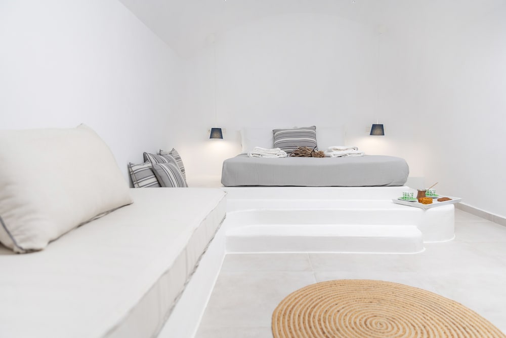 Junior Studio Suite (Ouranos)