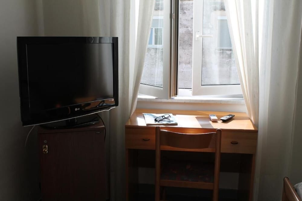 Classic Double or Twin Room, Sea View photo 2