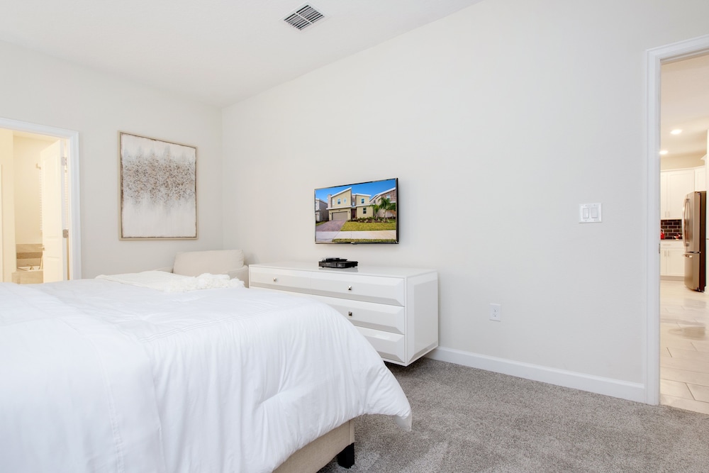 Villa (8833CRUDEN)