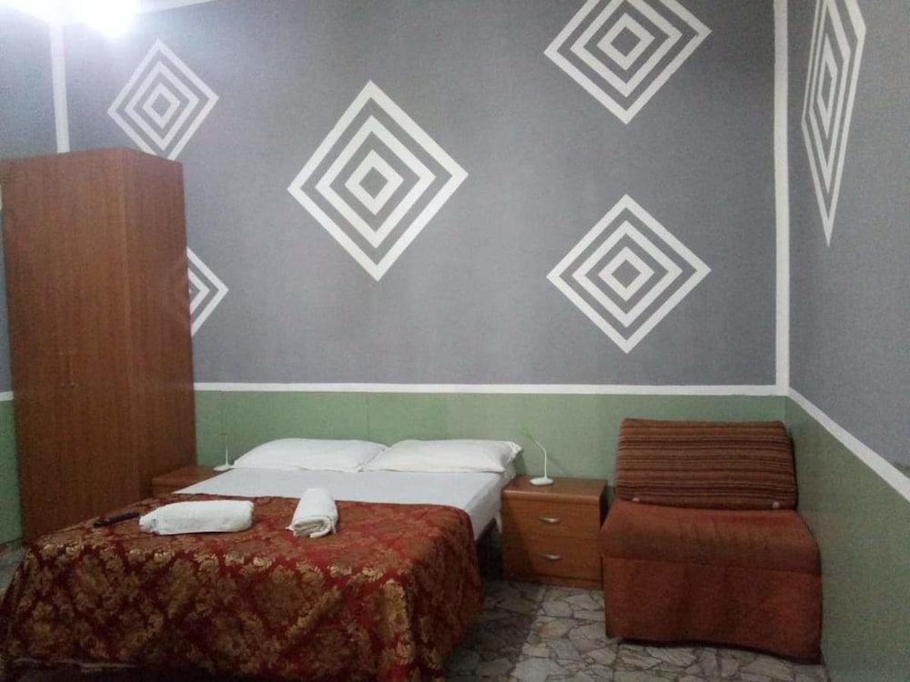 Twin Room, Shared Bathroom