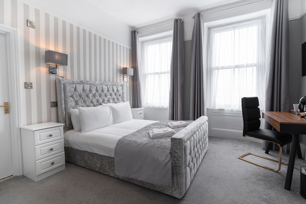 Deluxe Double Room, Sea View - Photo 1