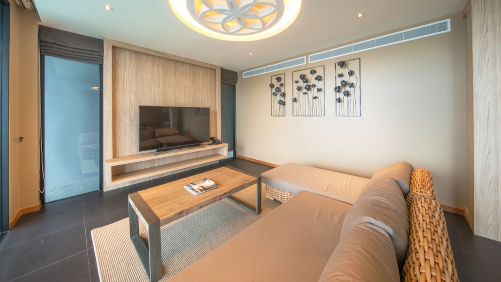 Villa, 2 Bedrooms, Sea View photo 3