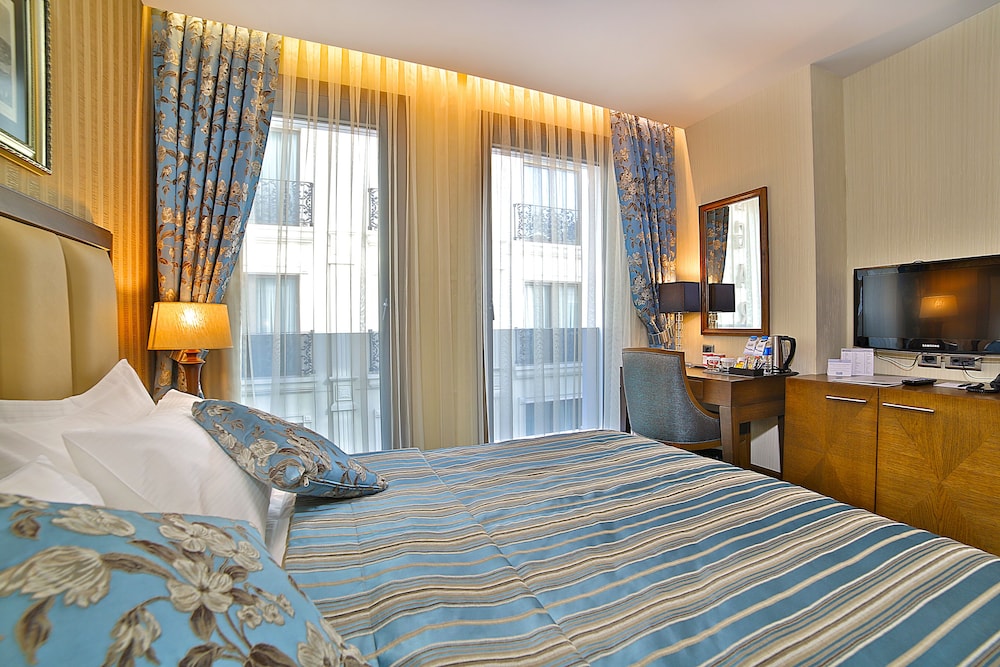 Standard Double Room photo 2