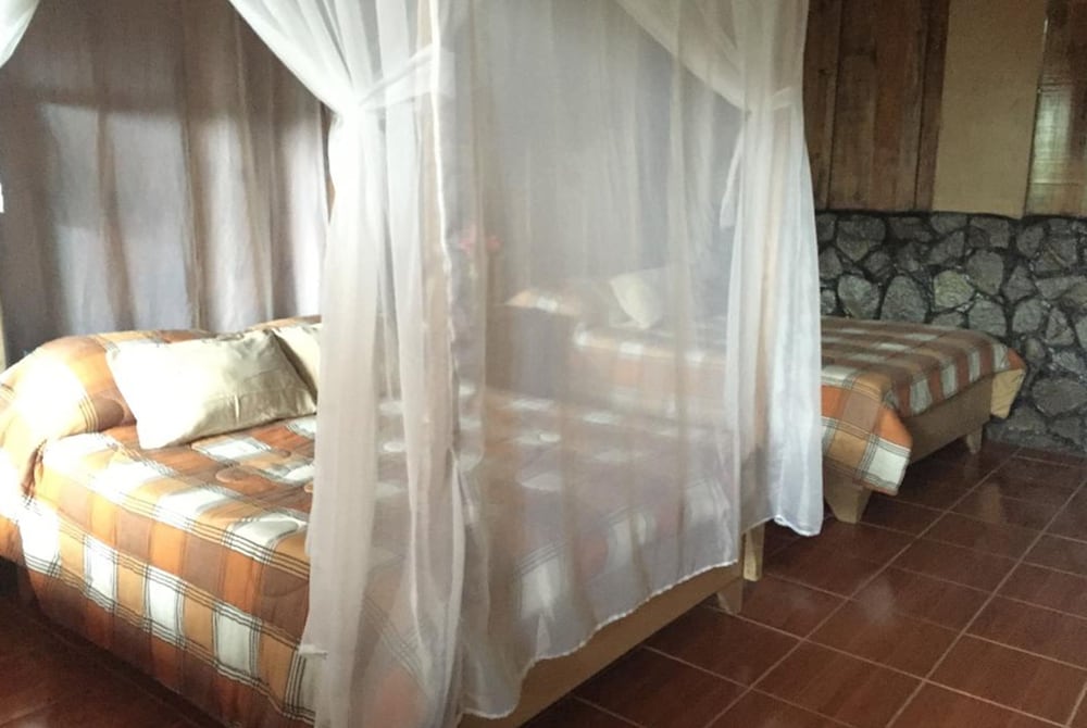 Economy Quadruple Room, 2 Queen Beds, Non Smoking photo 1
