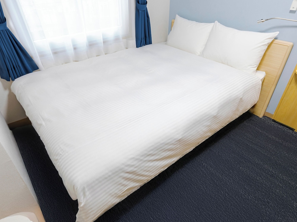 Economy Double Room, Smoking