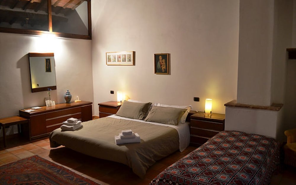 Triple Room photo 2