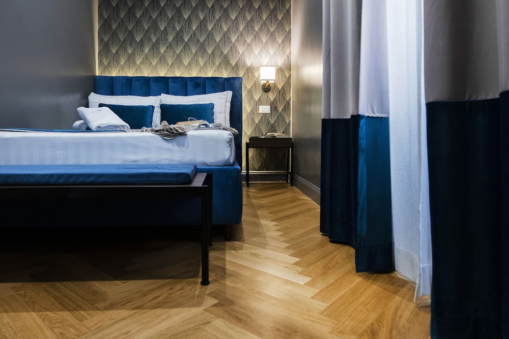 Single Room photo 2